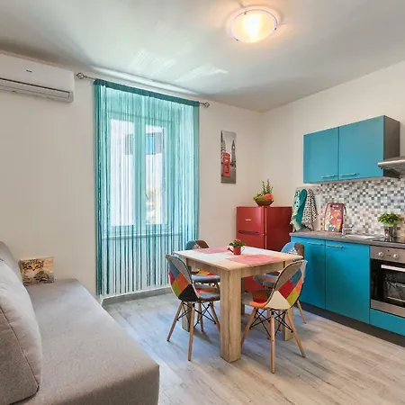 Apartment Amfiteatar Moris Póla Kültér fotó