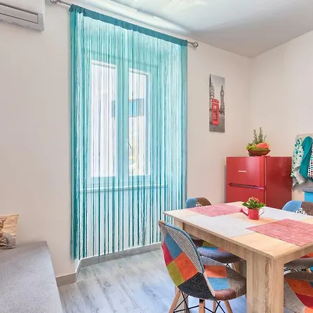 Apartment Amfiteatar Moris Póla Kültér fotó